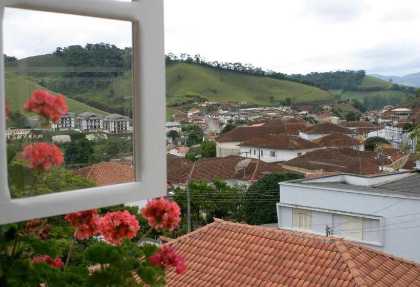 디럭스 스위트, Pousada Casarão Noronha Kauage