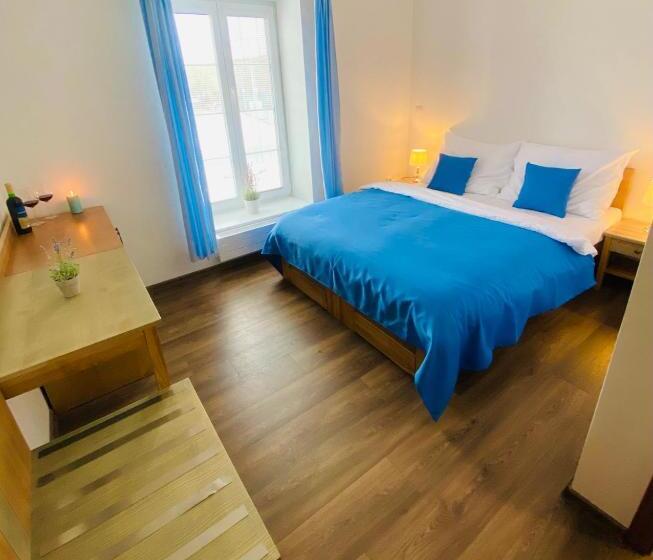 스탠다드 트리플 룸, Resort Rybníček