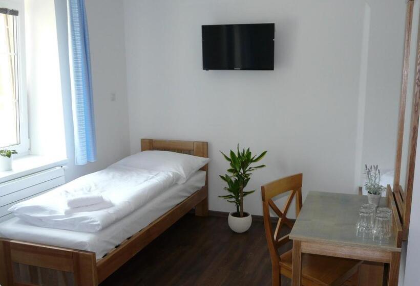 4인용 스탠다드 룸, Resort Rybníček