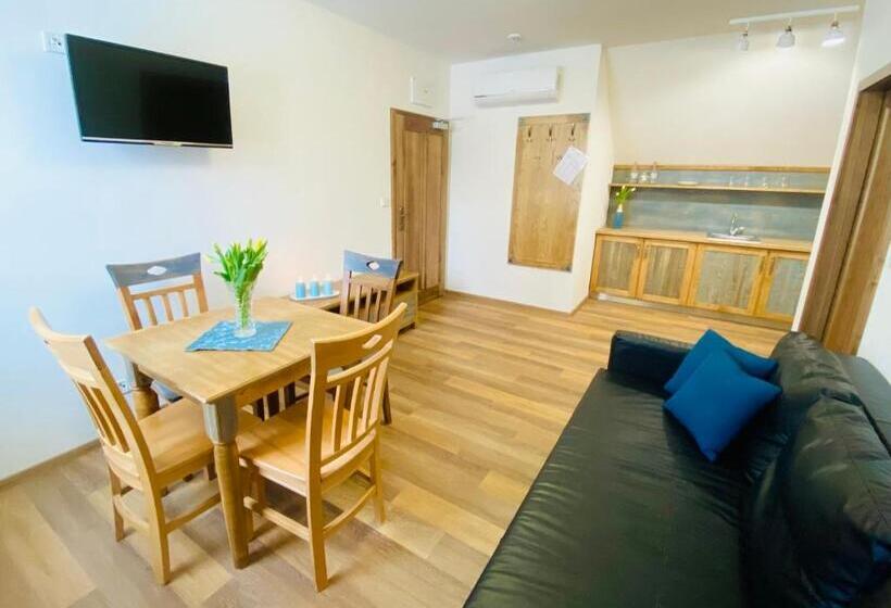 스위트, Resort Rybníček