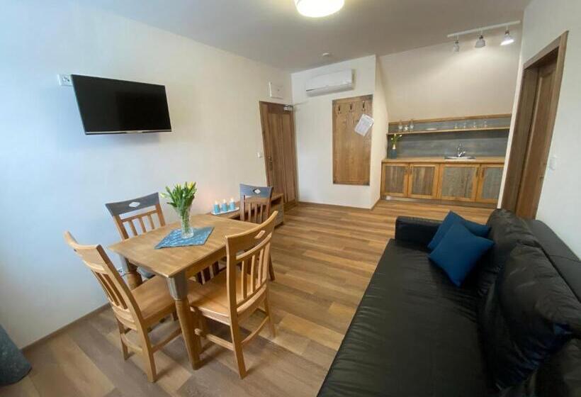 스위트, Resort Rybníček