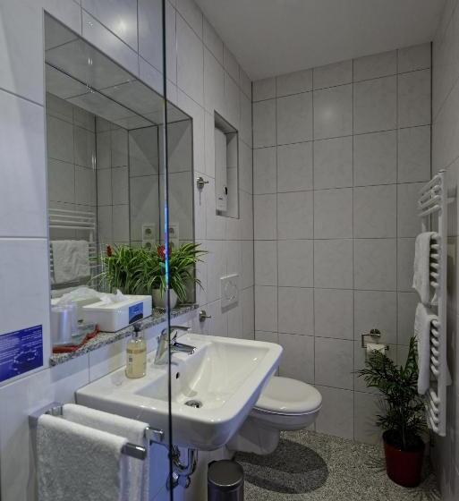 Номер Стандарт с Балконом, Gästehaus Am Hochsimmer
