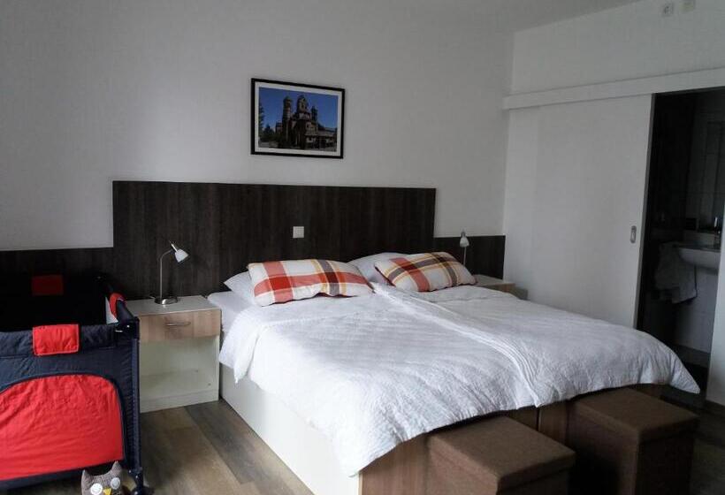 Номер Стандарт с Балконом, Gästehaus Am Hochsimmer