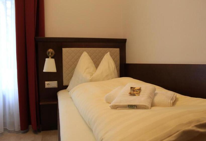 Номер Стандарт Индивидуальный, Landhotel Freitag
