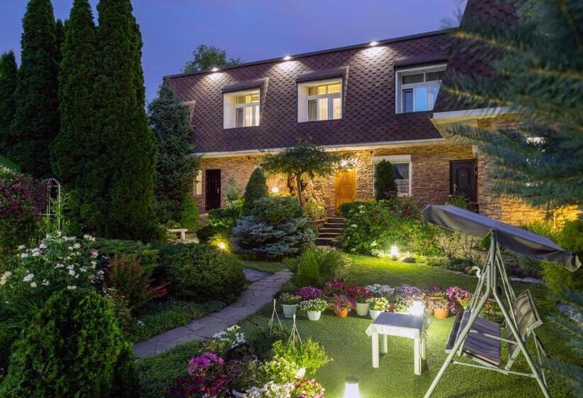 اتاق استاندارد با تخت بزرگ, апартаменты в гостевом домике