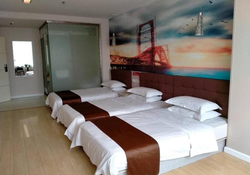 Трехместный Номер Deluxe, Thank Inn Chain Hotel Dong Town Dahuaishu