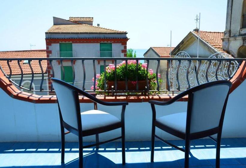 침실 2개 바다 전망 아파트, Donna Alda Affittacamere