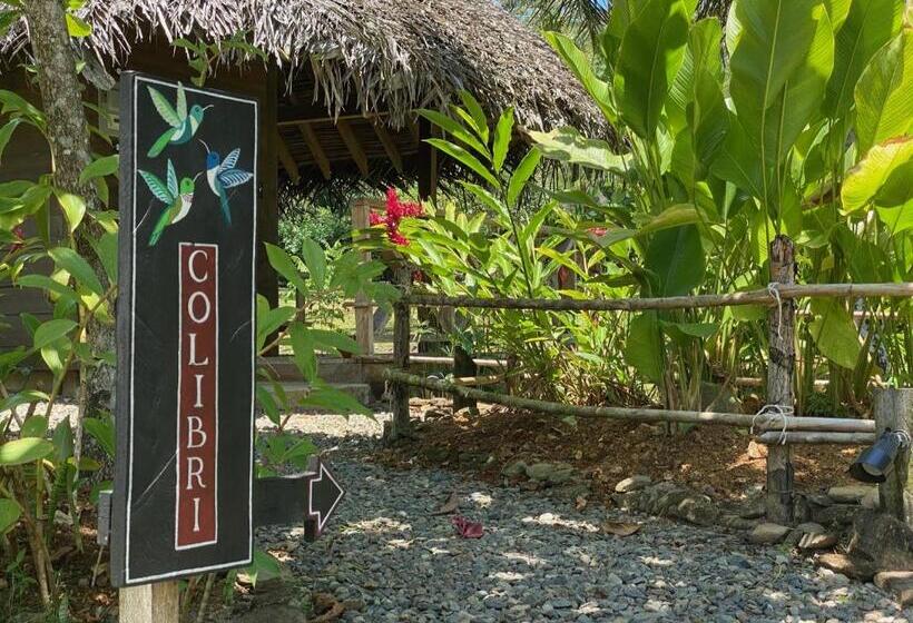 ویلای استاندارد با چشمانداز باغ, Finca Vela Lodge