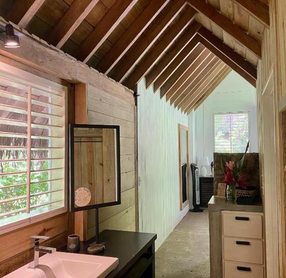 ویلای استاندارد با چشمانداز باغ, Finca Vela Lodge