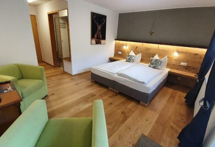 Classic room with balcony, Landhaus Langeck