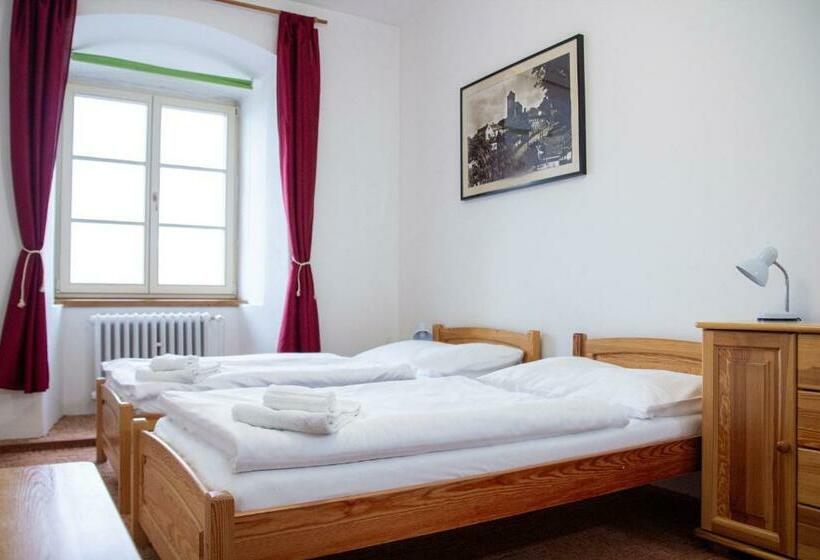 스탠다드 룸, Tynec