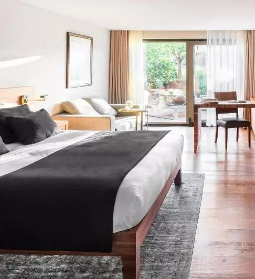 Superior Interior Room, D Maris Bay