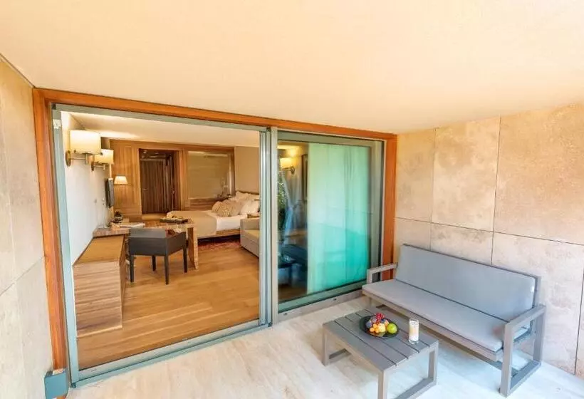 Superior Interior Room, D Maris Bay