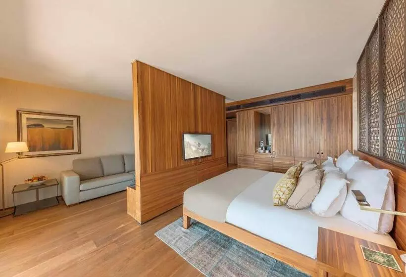 Junior Suite Sea View, D Maris Bay