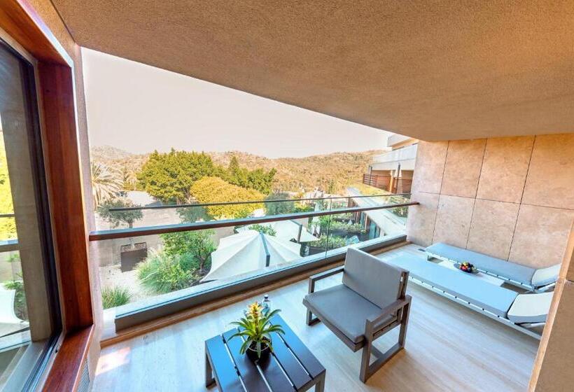 Полулюкс Interior, D Maris Bay