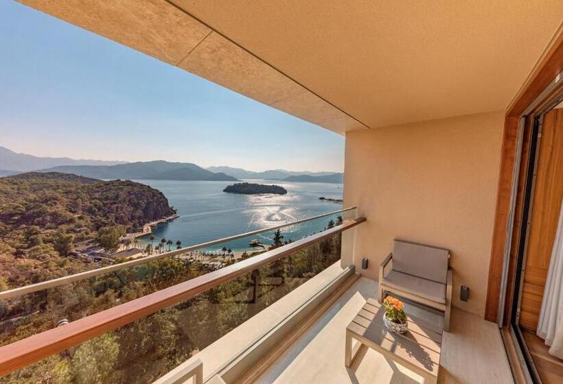 Люкс Superior Вид на Море, D Maris Bay