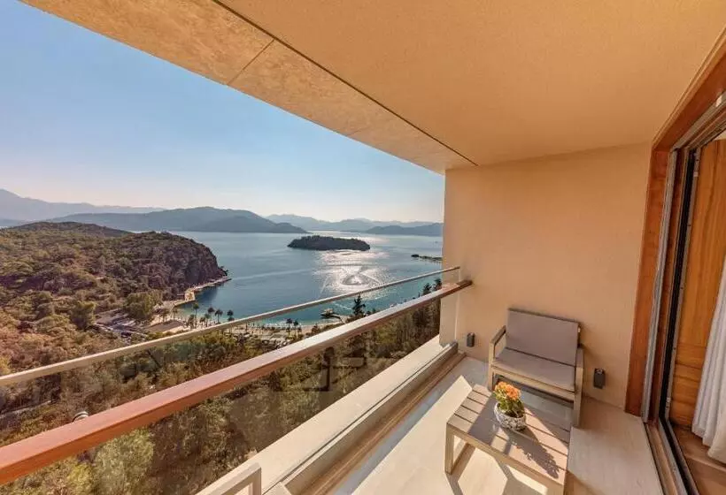 Superior Suite Sea View, D Maris Bay