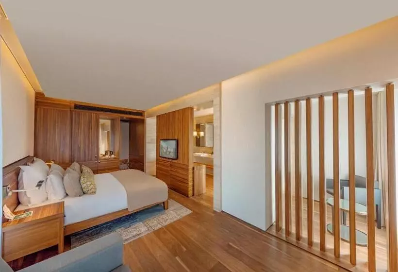 Premium Suite Sea View, D Maris Bay