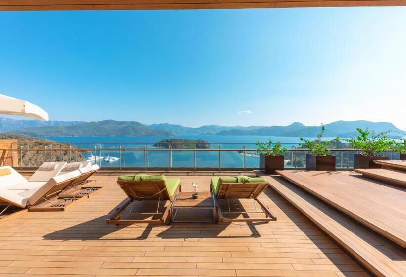 Президентский Люкс, D Maris Bay