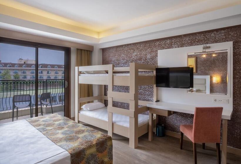 اتاق خانوادگی, Fore Resort & Spa