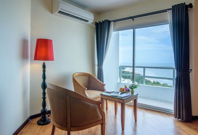 디럭스 룸 바다 전망, Golden Beach Chaam