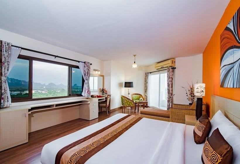سوئیت پریمیوم, Golden Beach Chaam