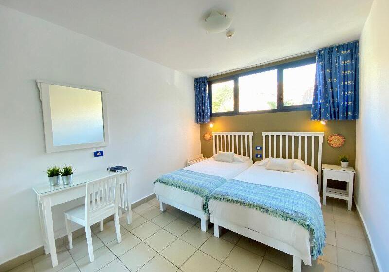 غرفة عائلية, Krabi Phetpailin