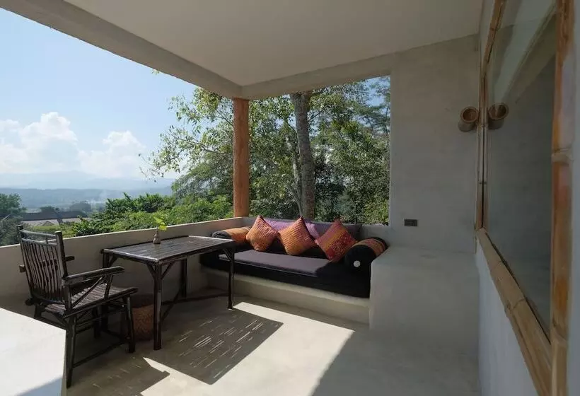 اتاق خانوادگی, Phu Chaisai Chiang Rai Mountain Resort