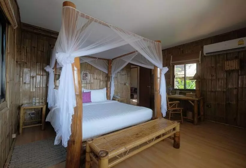 اتاق خانوادگی, Phu Chaisai Chiang Rai Mountain Resort