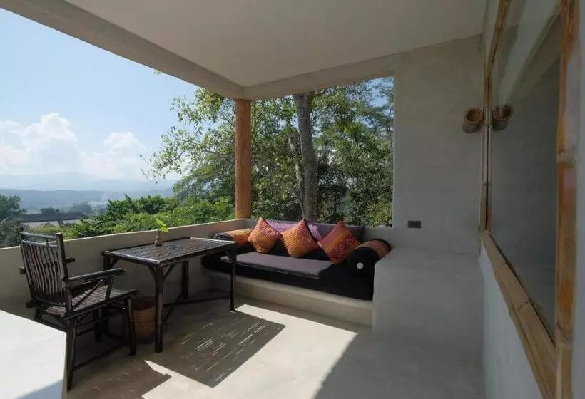اتاق خانوادگی, Phu Chaisai Chiang Rai Mountain Resort