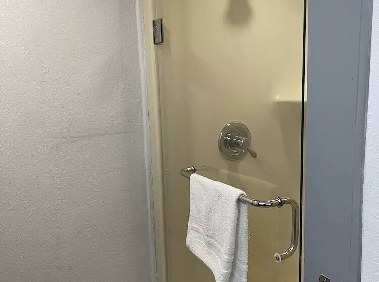 2ダブルベッドのスタンダードルーム, Quality Inn & Suites Richardsondallas