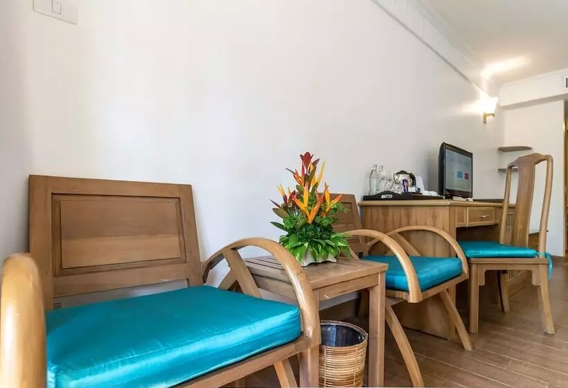 اتاق لوکس, Seaview Resort Khao Lak Sha Plus