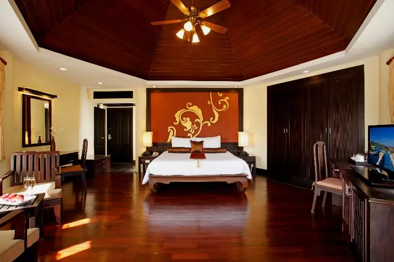 ویلای لوکس 1 خوابه, Seaview Resort Khao Lak Sha Plus
