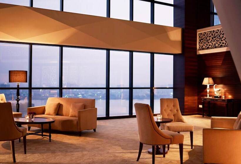 Номер Клуб, Sheraton Shunde