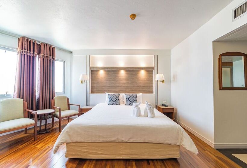 豪华房间, Thongtarin