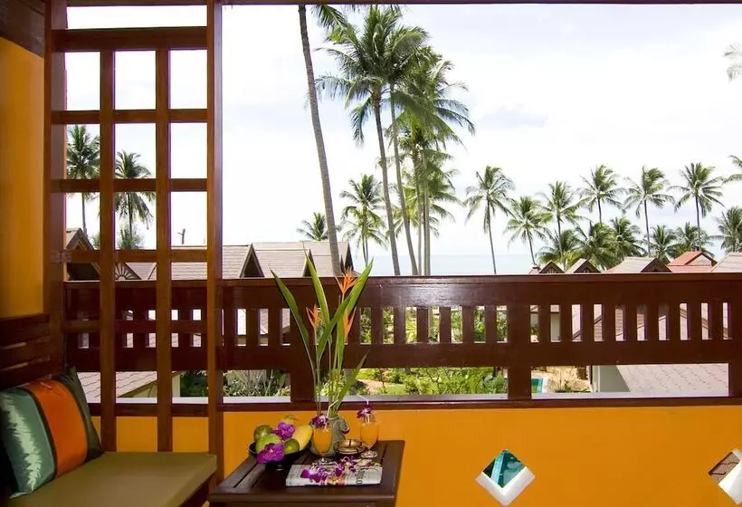 バルコニー付きスタンダードルーム, Kanok Buri Resort