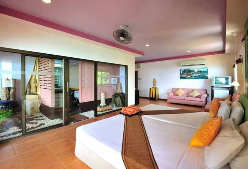 オーシャンビュースイート, Koh Ngai Cliff Beach Resort