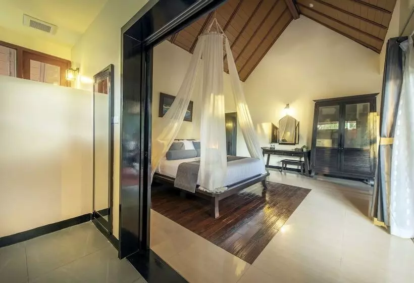 سوییت, Chada Lanta Beach Resort   Sha Extra Plus
