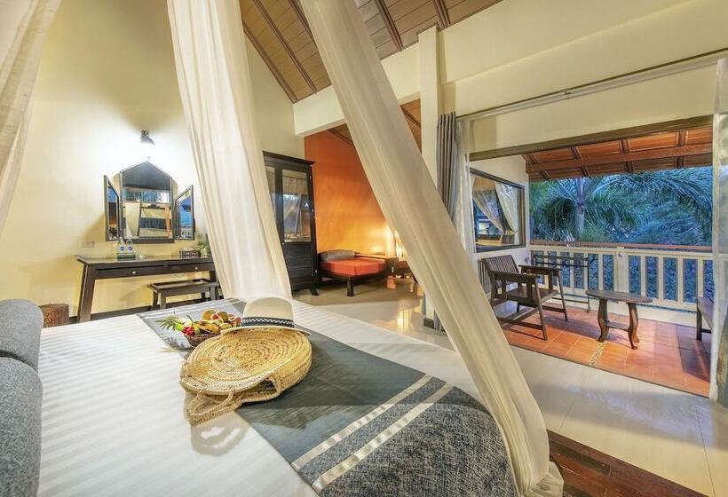 Люкс, Chada Lanta Beach Resort   Sha Extra Plus