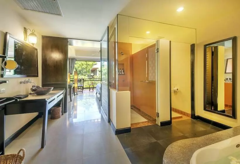سوییت, Chada Lanta Beach Resort   Sha Extra Plus