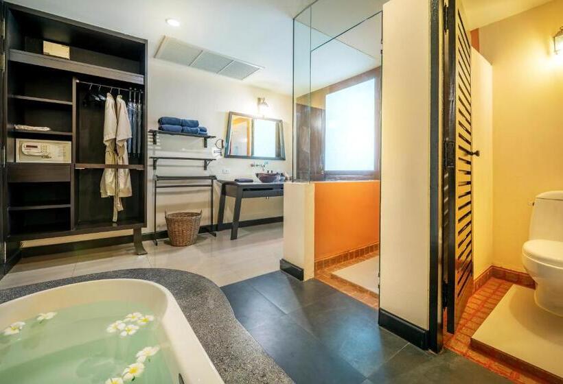 Люкс, Chada Lanta Beach Resort   Sha Extra Plus