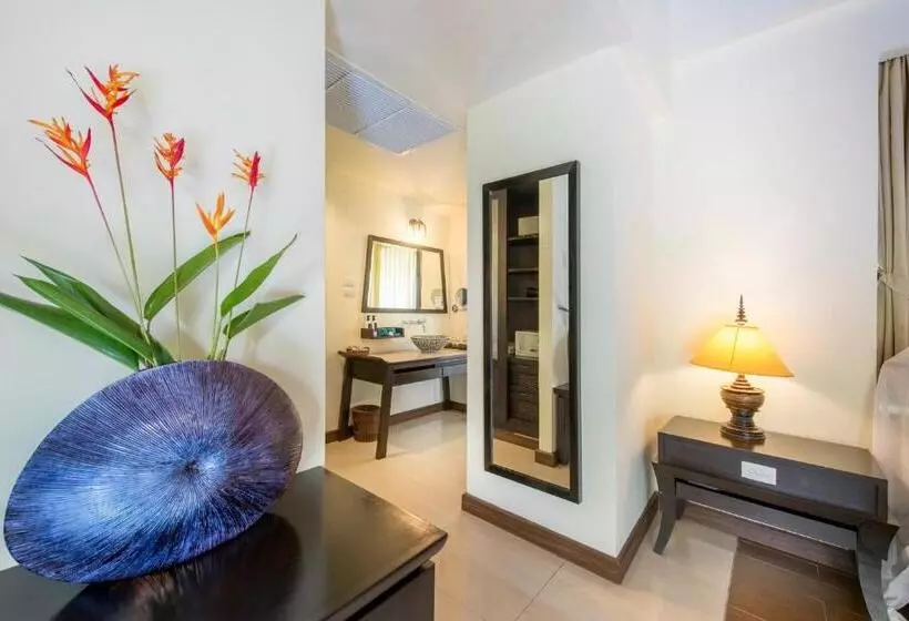 ویلای یک اتاق خوابه با استخر شنا, Chada Lanta Beach Resort   Sha Extra Plus