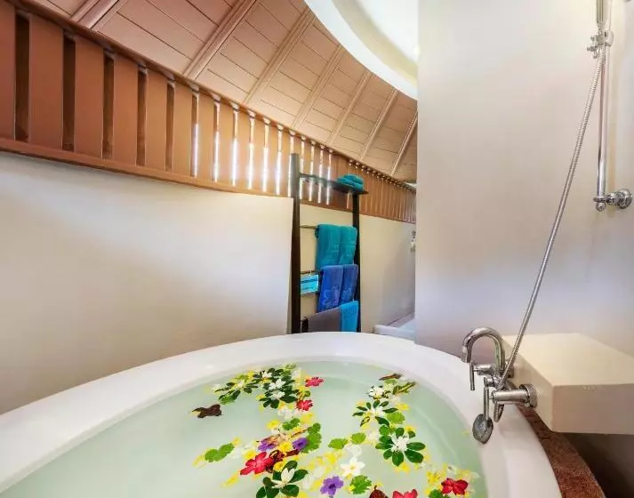ویلای یک اتاق خوابه با استخر شنا, Chada Lanta Beach Resort   Sha Extra Plus
