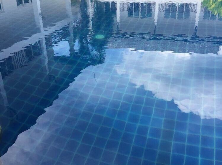 Апартаменты 1 Спальня Нижний Этаж, Nadivana Serviced Apartments