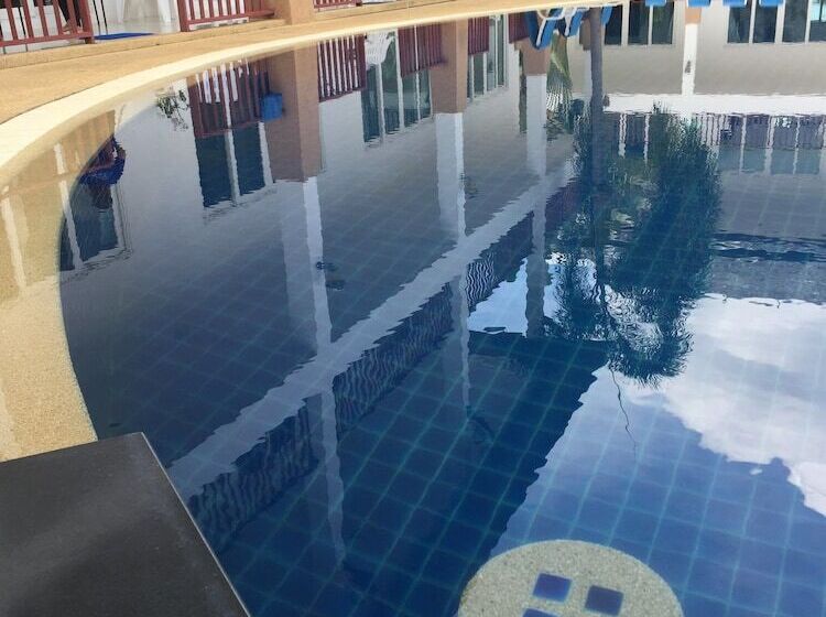 Апартаменты 1 Спальня Нижний Этаж, Nadivana Serviced Apartments