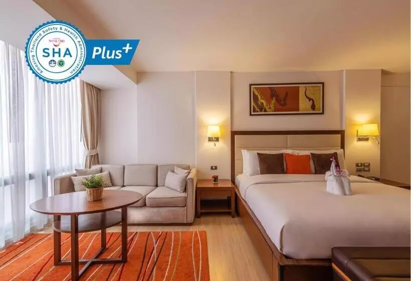 استودیو اجرایی, Oakwood Residence Sukhumvit 24