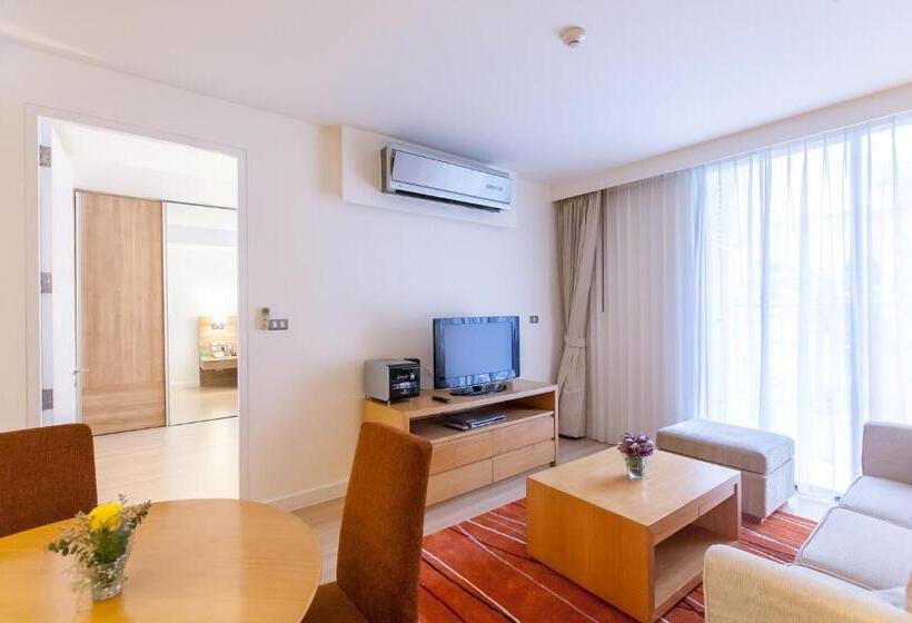 سوییت, Oakwood Residence Sukhumvit 24