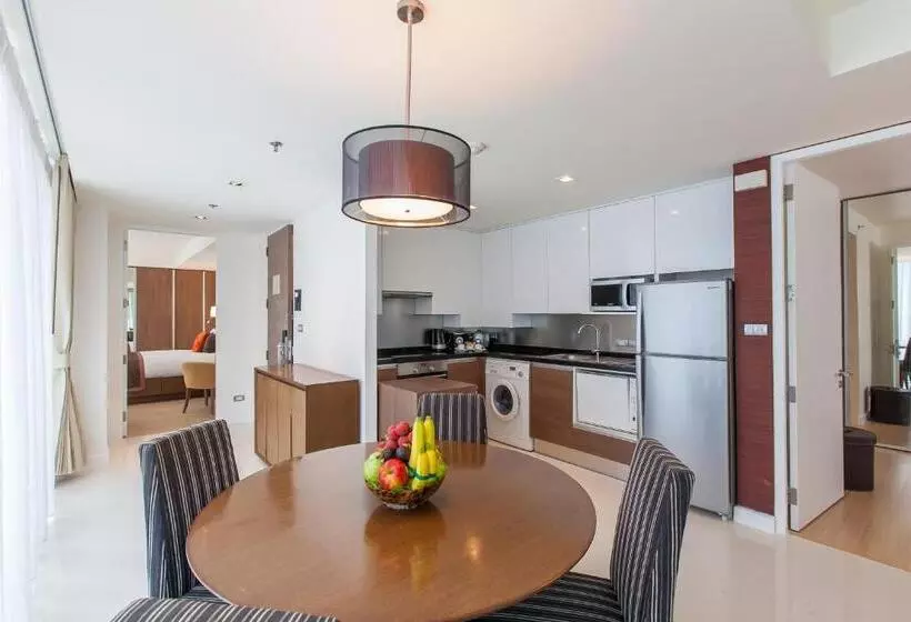 سوئیت 2 خوابه, Oakwood Residence Sukhumvit 24