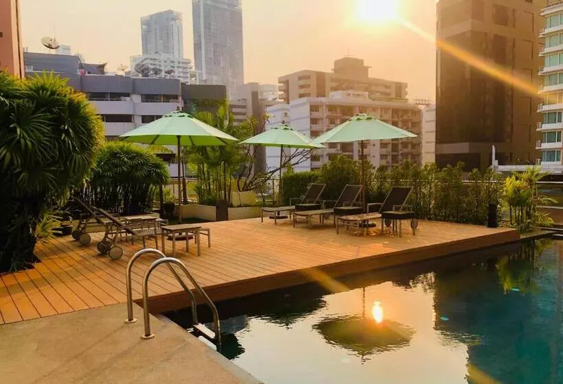 سوئیت 2 خوابه, Oakwood Residence Sukhumvit 24