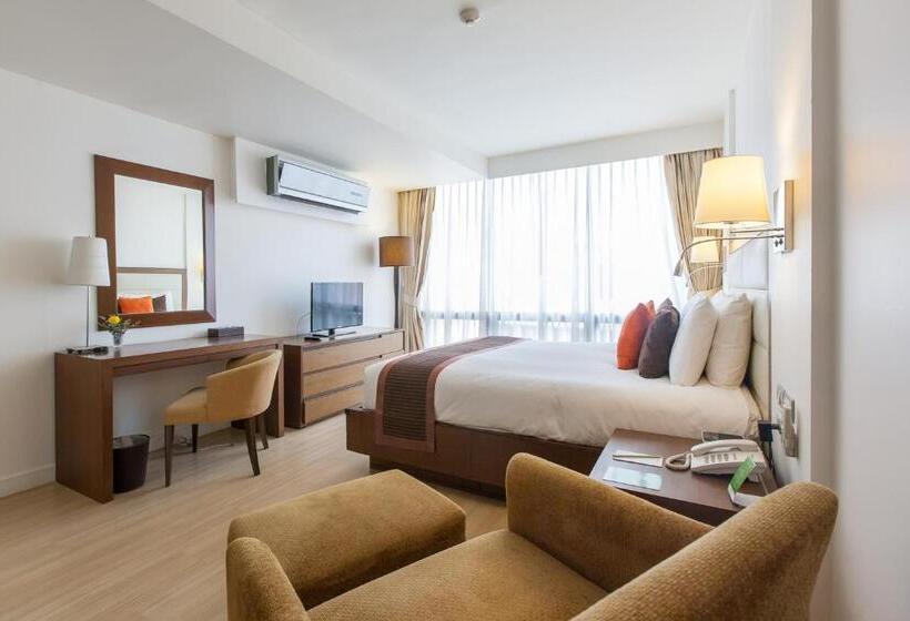 سوییت, Oakwood Residence Sukhumvit 24